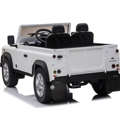 Licensed 4X4 WHITE Defender Ride On With Leather Seat R/C Remote and Rubber Tires ( NEWEST VERSION )